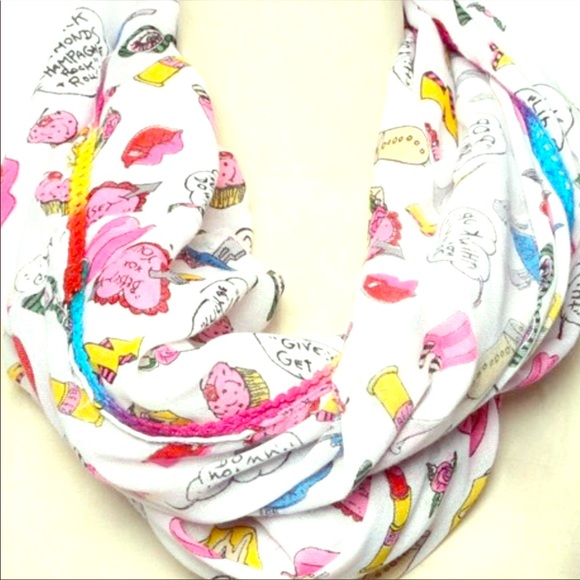 Betsey Johnson 🌈  Infinity Scarf - Picture 2 of 4
